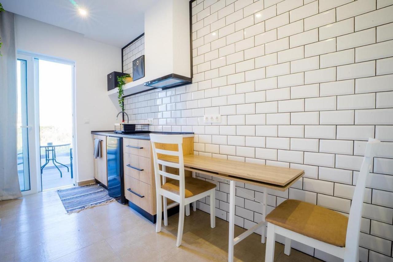 פליראקי Mousikorama Apartments מראה חיצוני תמונה