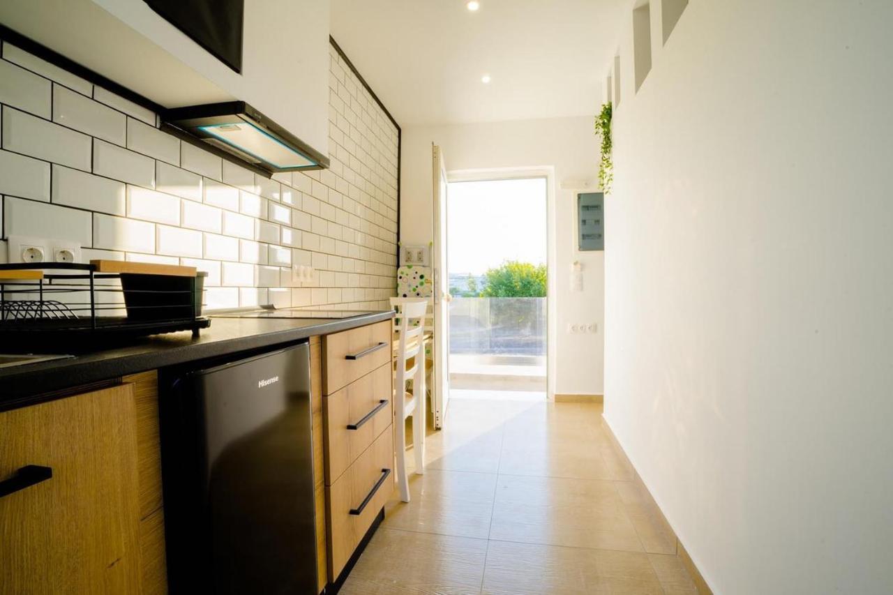 פליראקי Mousikorama Apartments מראה חיצוני תמונה